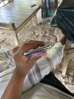 Apple iPhone X 64 GB White