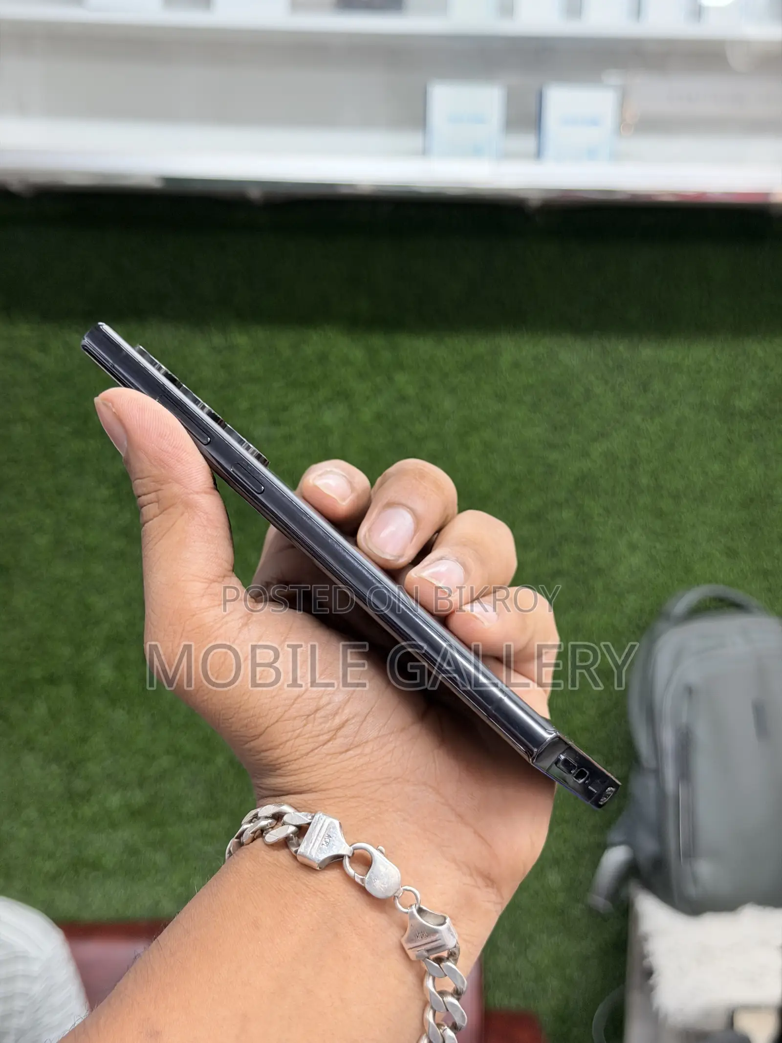 স্যামসাং গ্যালাক্সি এস২৩ আল্ট্রা ২৫৬ জিবি ব্ল্যাক