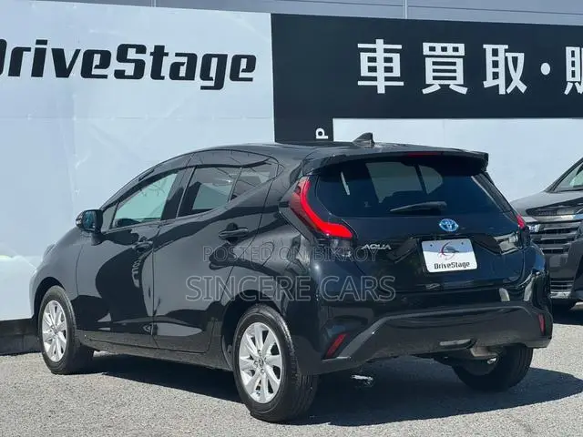 Toyota Aqua 2022 Black