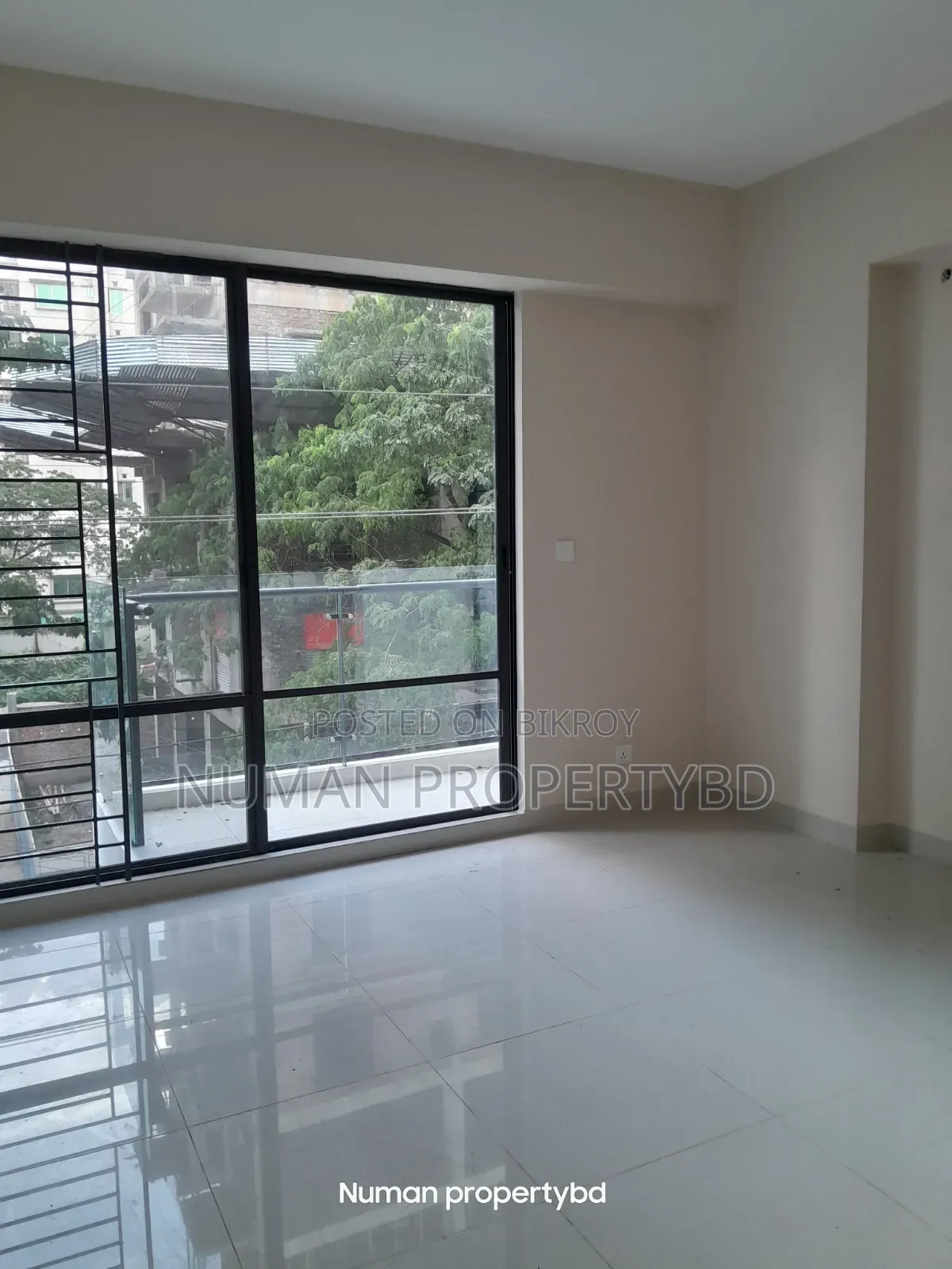 4 Bedroom Apartment in Numan Property Bd, Basundhara for rent