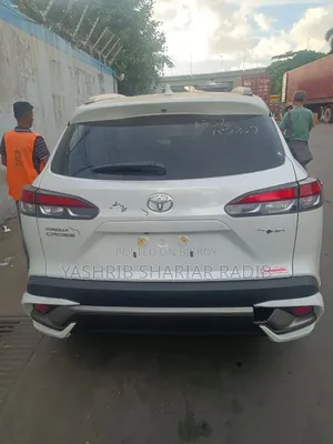 New Toyota Corolla Cross 2024 White
