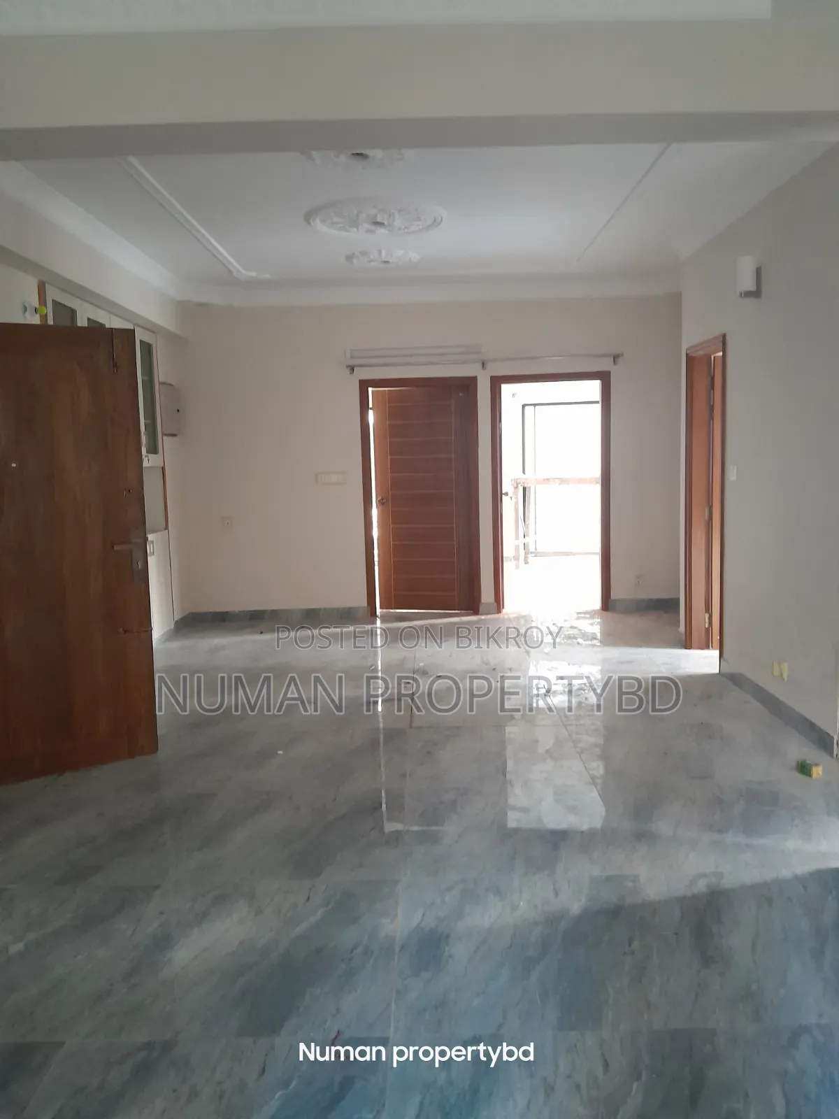 3 Bedroom Apartment in Numan Property Bd, Basundhara for Rent