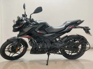Bajaj Pulsar N160 2024 Black