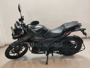 Bajaj Pulsar N160 2024 Black