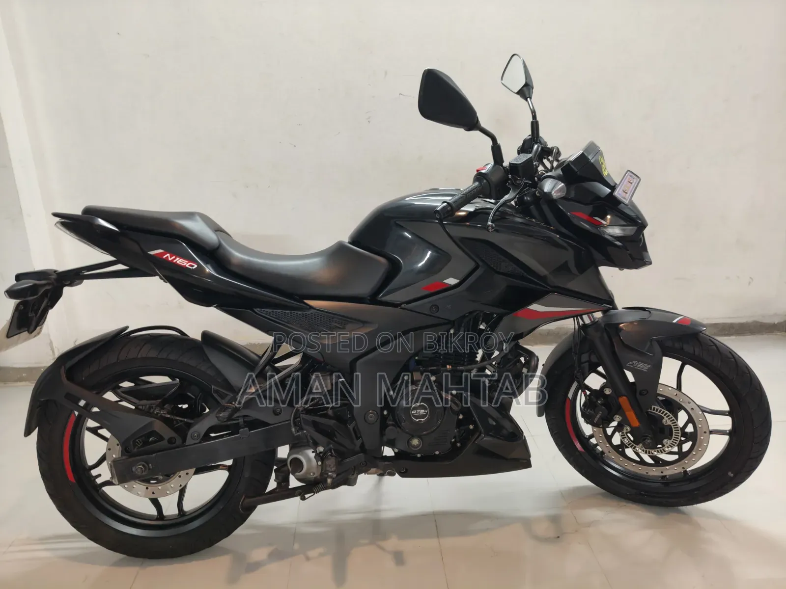 Bajaj Pulsar N160 2024 Black