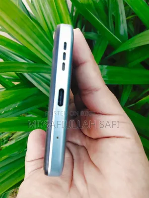মোটরোহলা মোটো জি২৪ ১২৮ জিবি নীল