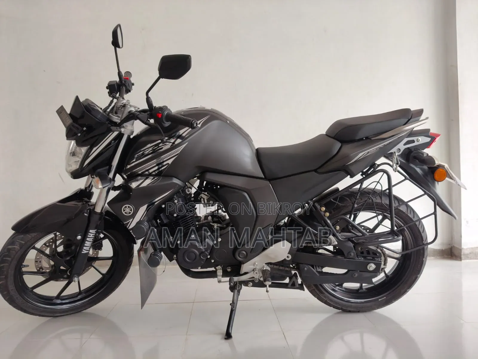 Yamaha FZS V2 2024 Black