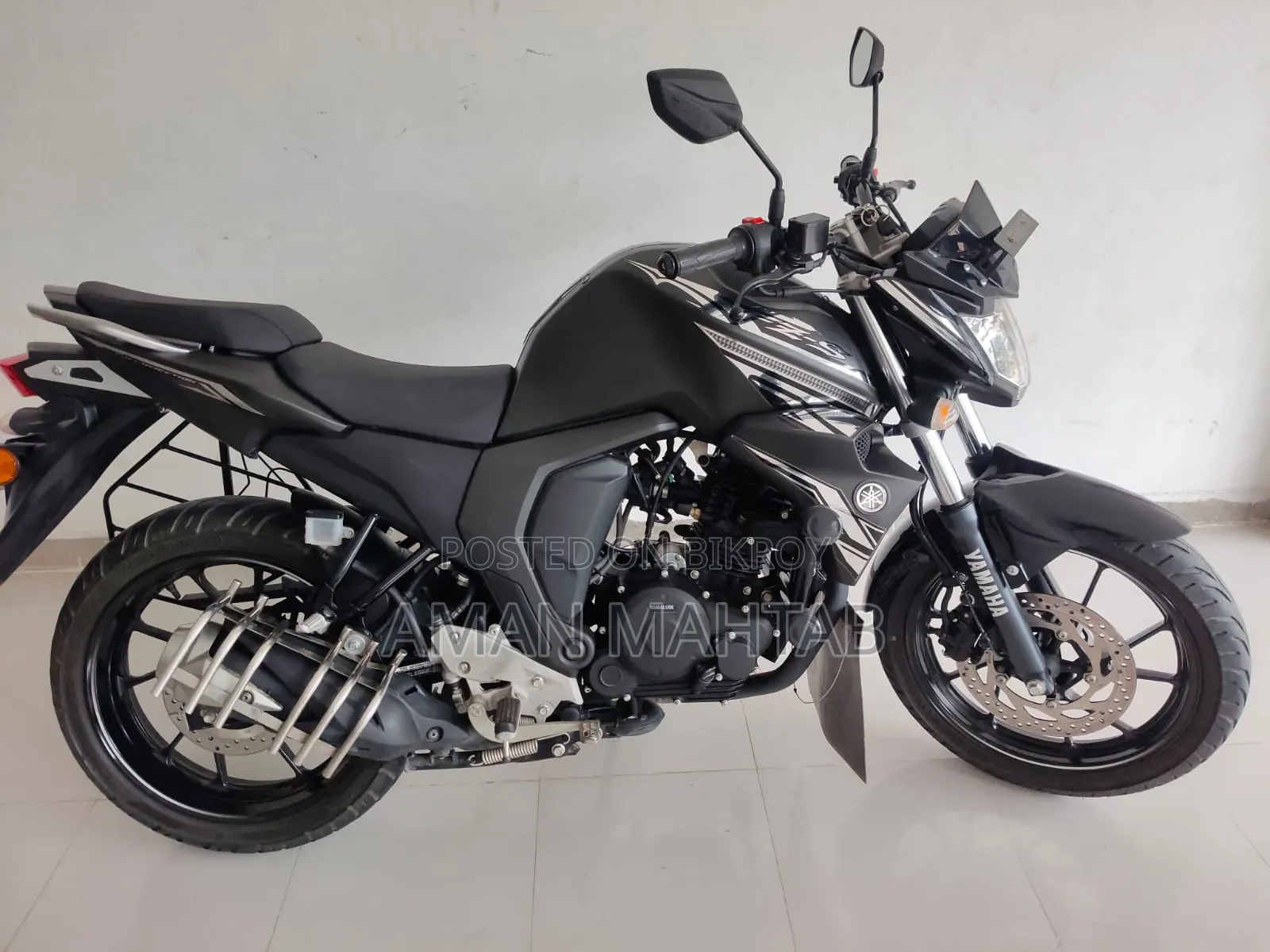 Yamaha FZS V2 2024 Black