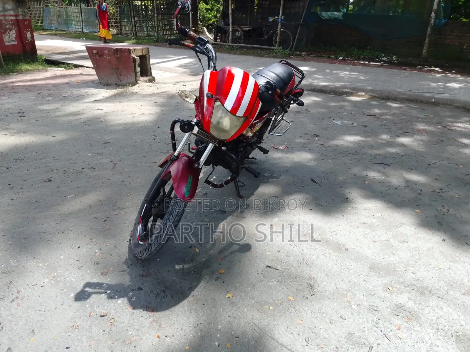 দায়াং আপোলো ২০১৫ লাল
