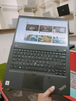 Laptop Lenovo ThinkPad T14s Gen 1 16GB Intel Core i5 SSD 256GB