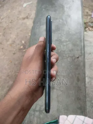 New Vivo Y21 128 GB Black