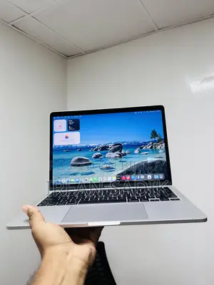 Laptop Apple MacBook Pro 2020 M1 8GB Apple M1 SSD 256GB