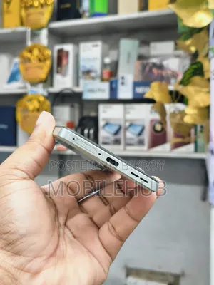 ওয়ানপ্লাস নর্ড সিই৪ ২৫৬ জিবি গ্রিন