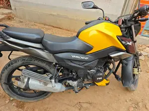 TVS Raider 125 2022 Yellow