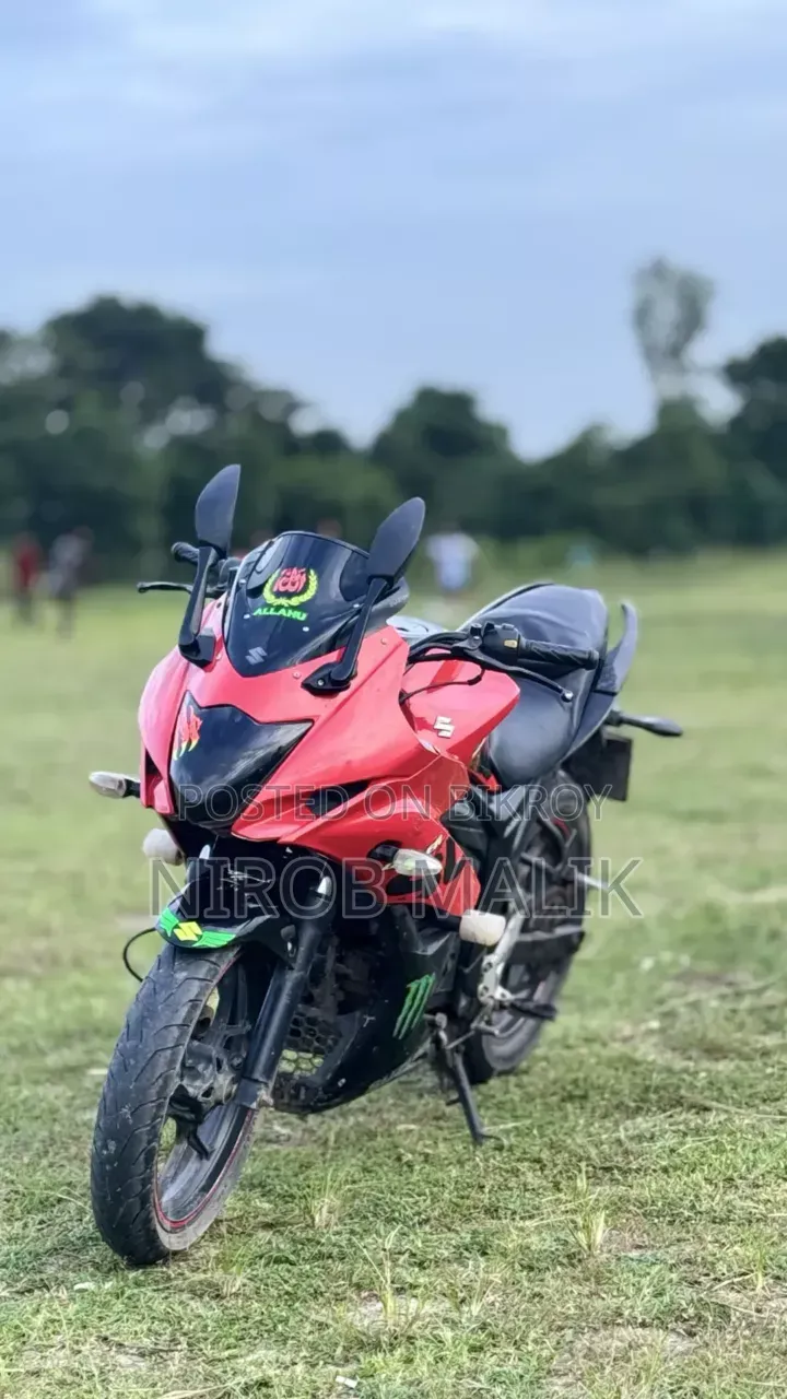 New Suzuki Gixxer SF 2018 Red