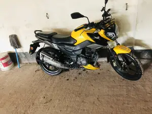 TVS Raider 125 2022 Yellow