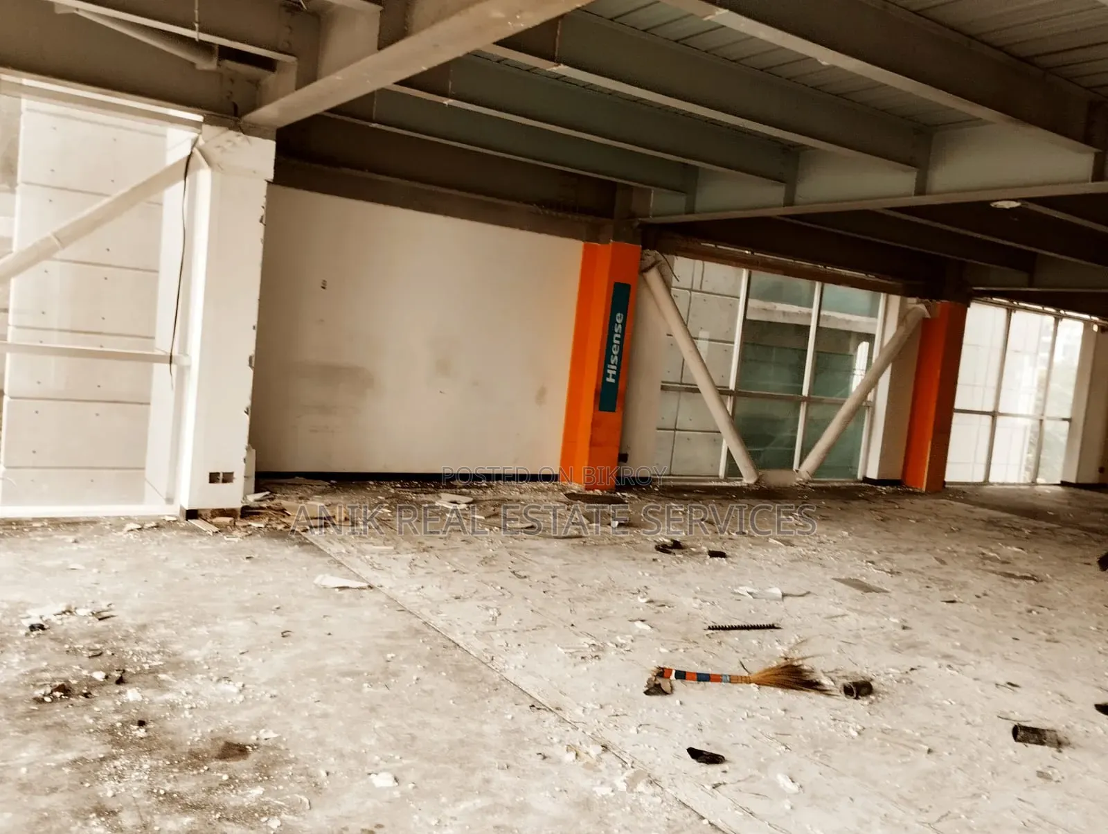 Commercial 3300 SQ FT Office Space Rent for Banani