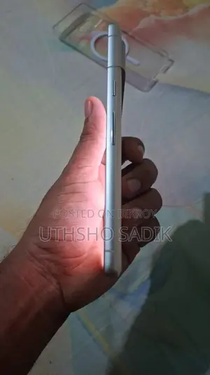 Google Pixel 7 128 GB White