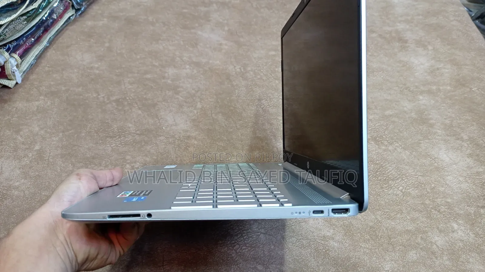 New Laptop HP 15s 8GB Intel Core i3 HDD 500GB