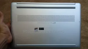 New Laptop HP 15s 8GB Intel Core i3 HDD 500GB