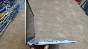 New Laptop HP 15s 8GB Intel Core i3 HDD 500GB