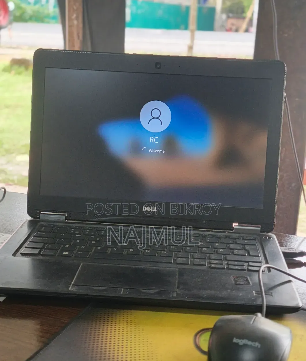 Laptop Dell Latitude 3520 8GB Intel Core i5 HDD+SSD 256GB