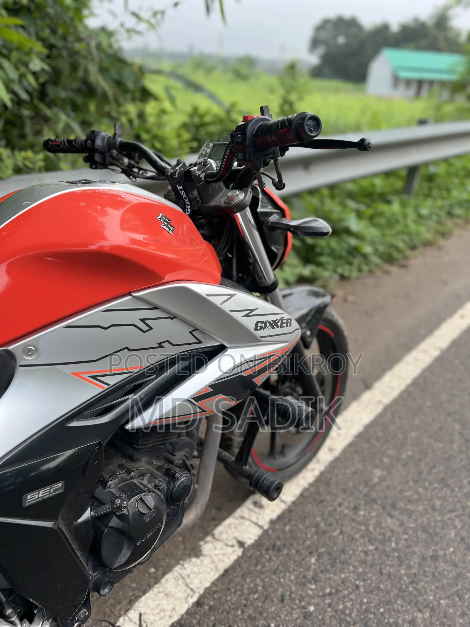 নিউ সুজুকি জিক্সার ২০২৫ অরেঞ্জ