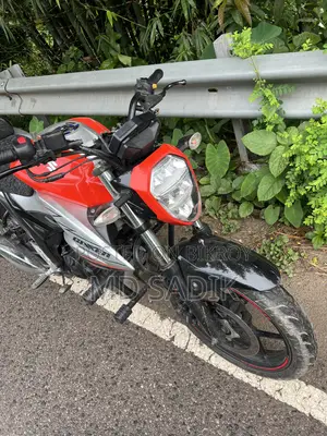 নিউ সুজুকি জিক্সার ২০২৫ অরেঞ্জ