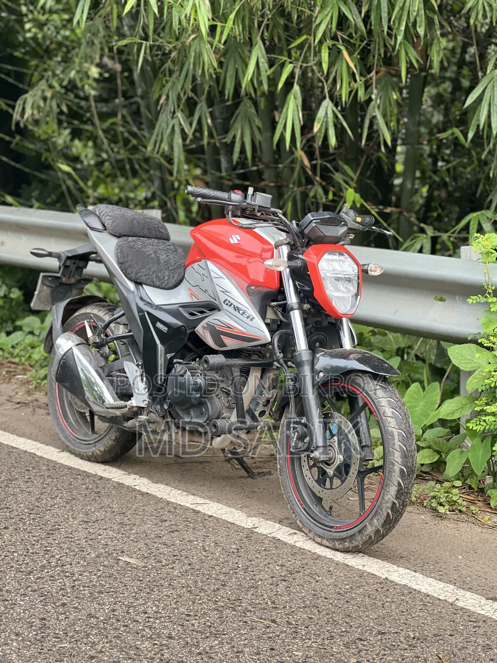 নিউ সুজুকি জিক্সার ২০২৫ অরেঞ্জ