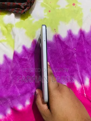 Infinix Smart 10 64 GB Silver