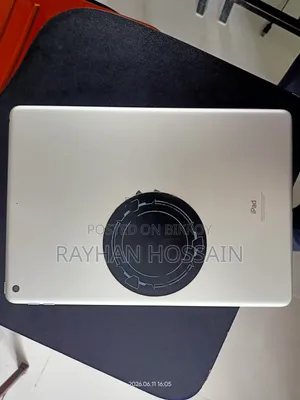 Apple iPad Wi-Fi 64 GB Silver