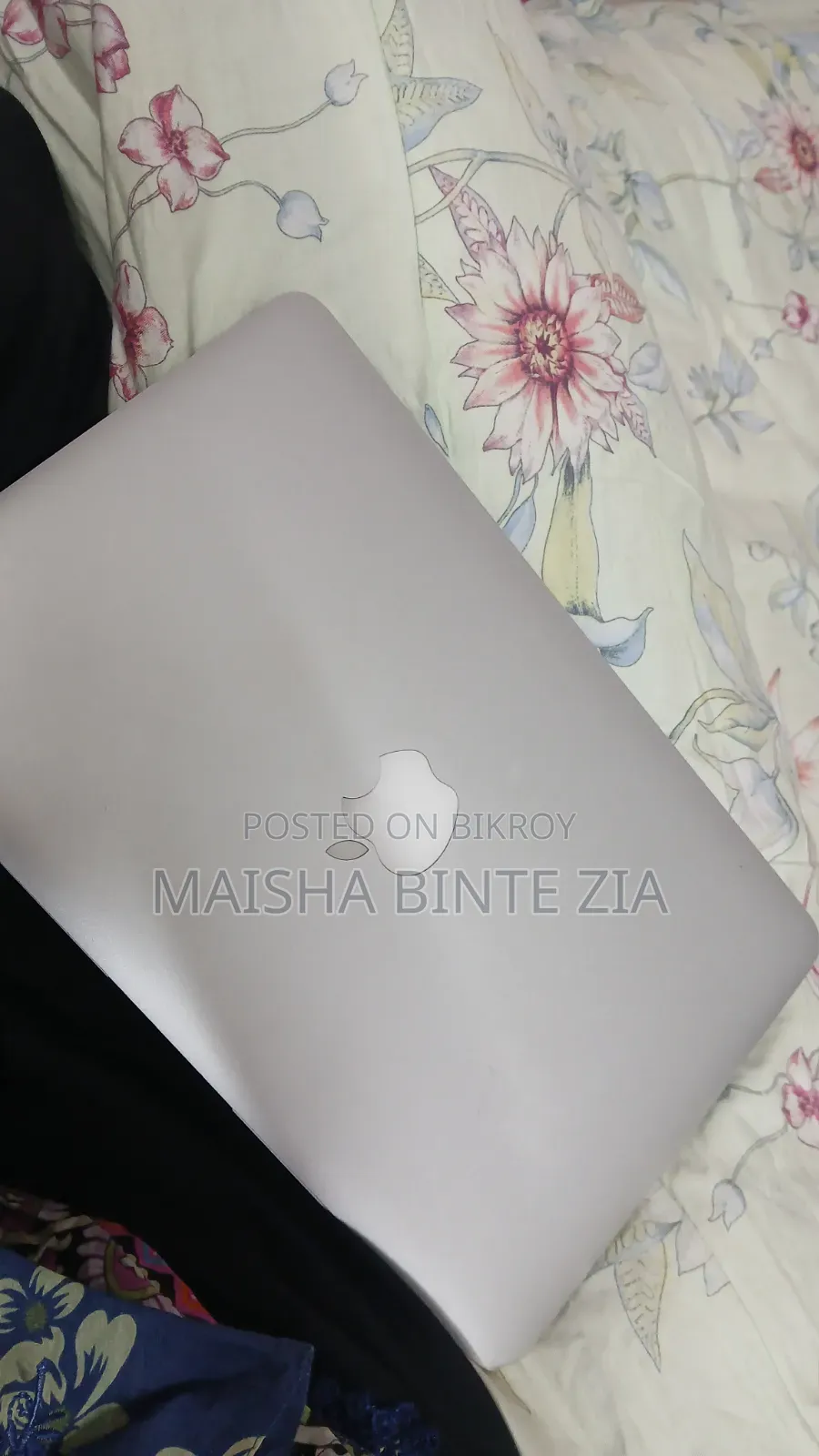 Laptop Apple MacBook 6GB Apple M3 SSD 60GB