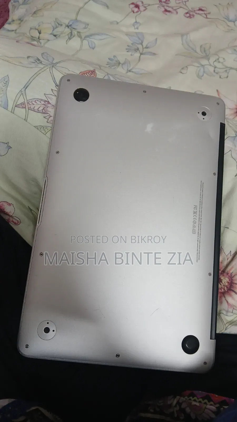 Laptop Apple MacBook 6GB Apple M3 SSD 60GB