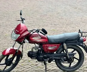 দায়াং অ্যাপোলো ২০২০ লাল