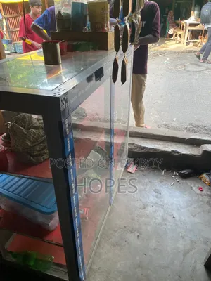 Shop showcase used