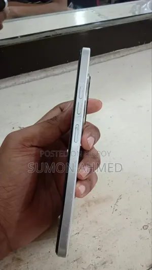Tecno Spark 30C 128 GB White