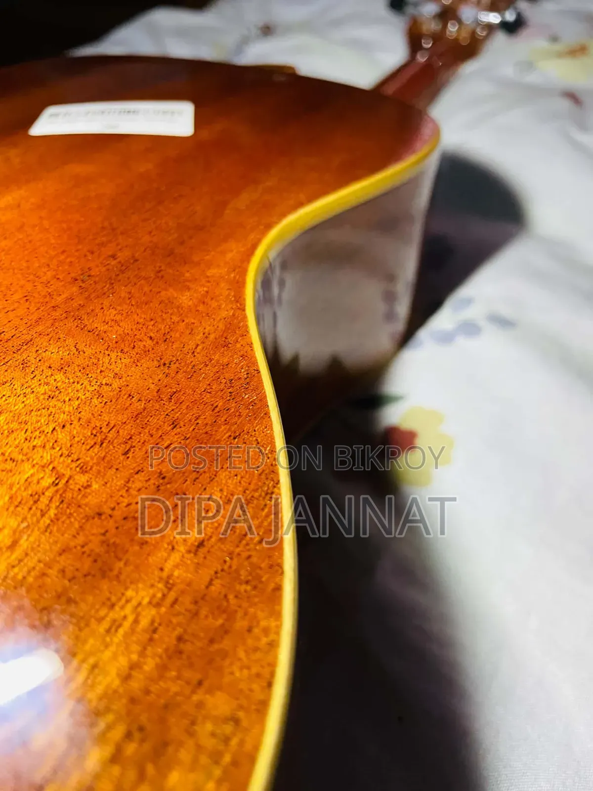 ব্র্যান্ড নিউ অ্যাকৌস্টিক জি-ইউকুলিলি