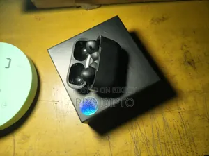 ওয়্যারলেস হেডফোন