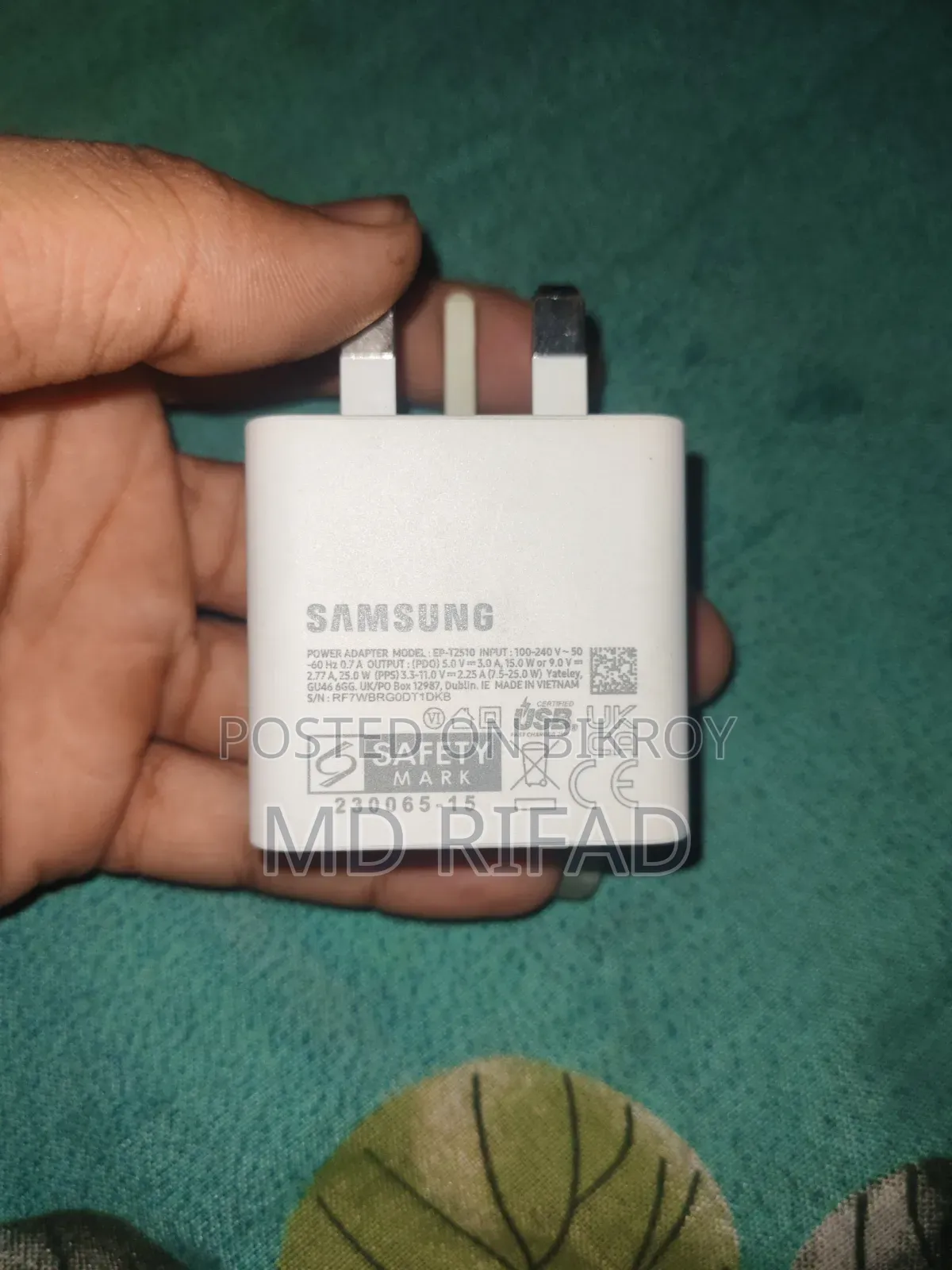 Samsung Galaxy S24 Ultra Original Charger and Cable