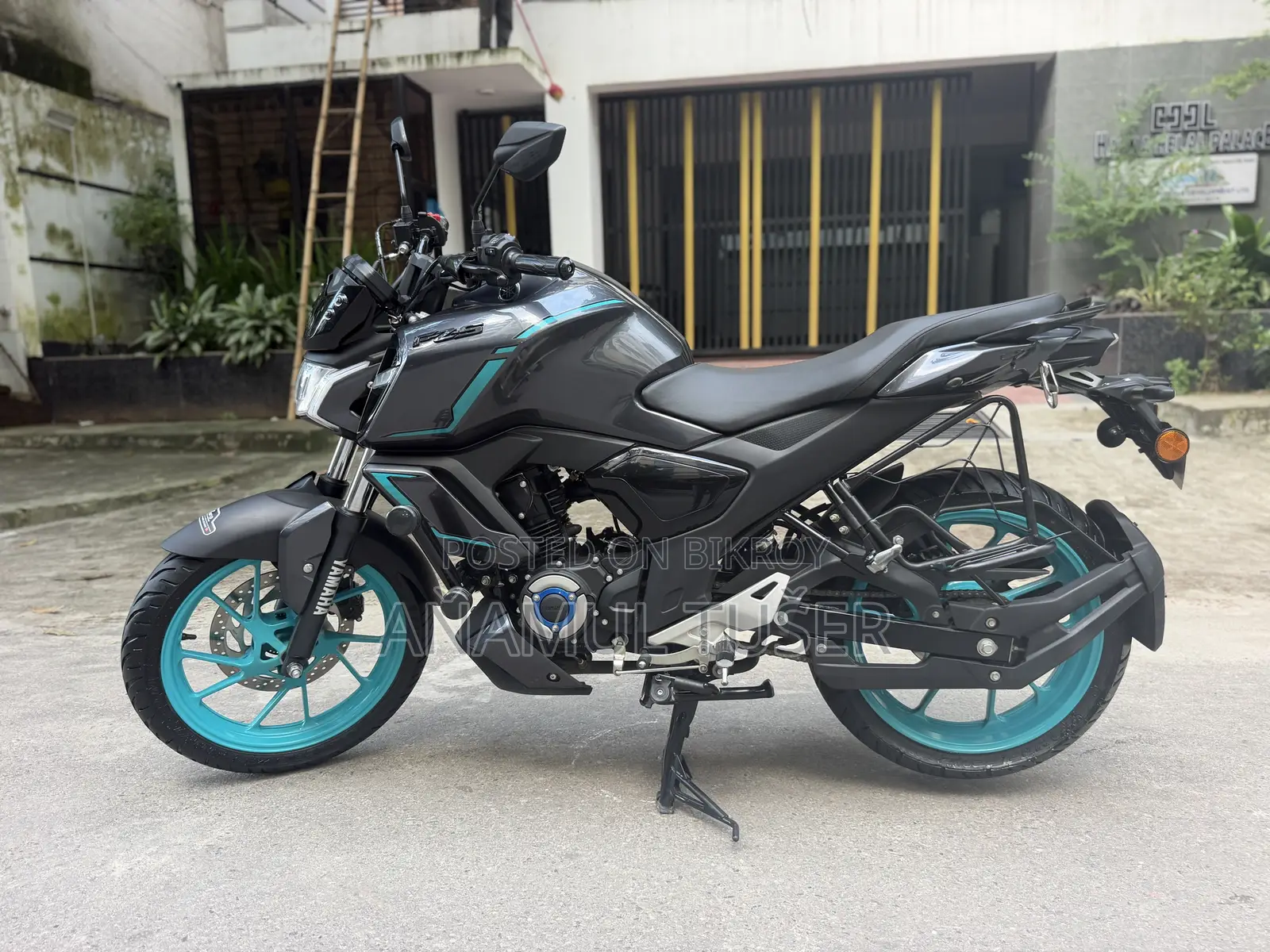 Yamaha FZ 2026 Gray