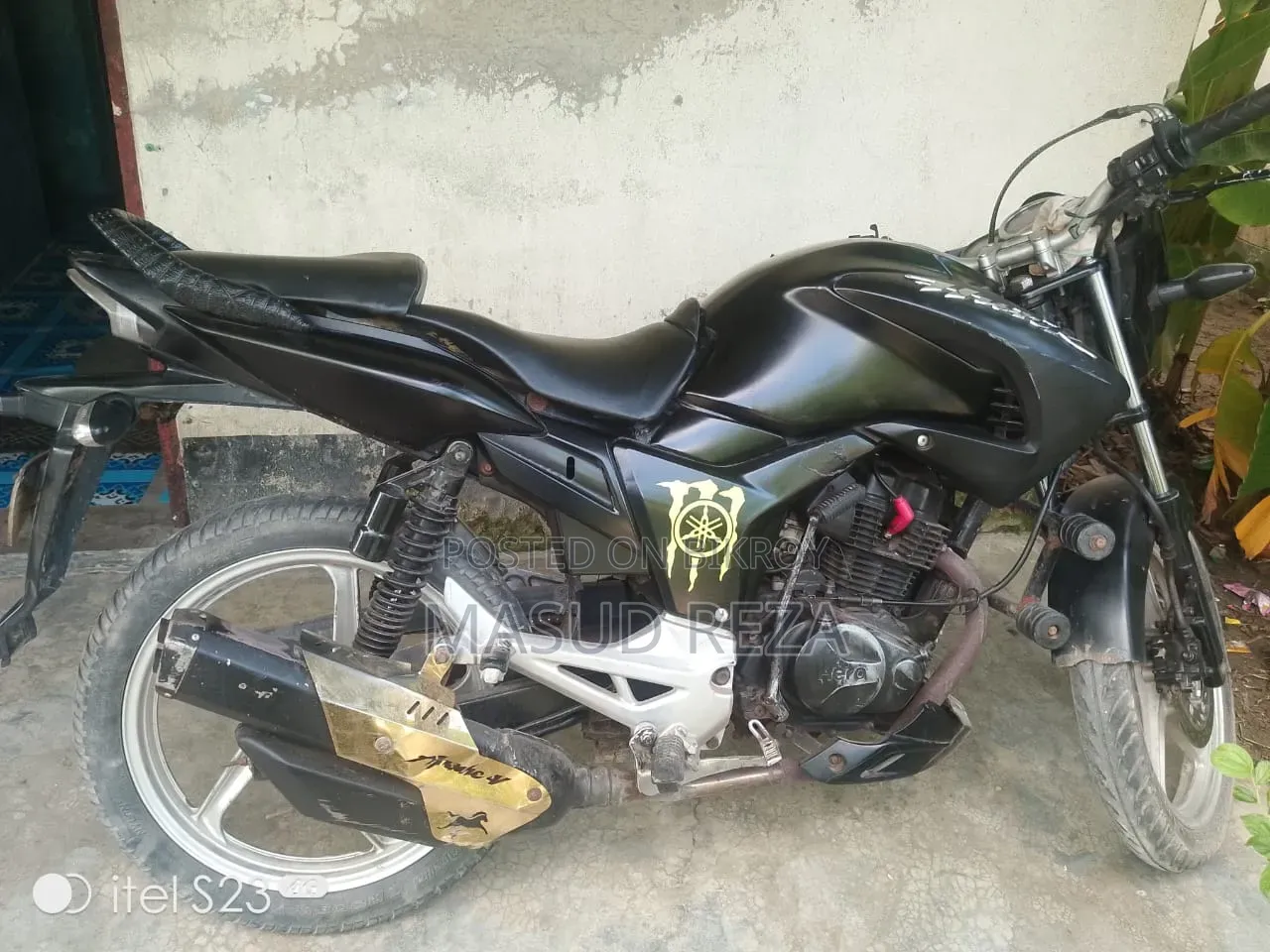 Hero Hunk 2010 Black