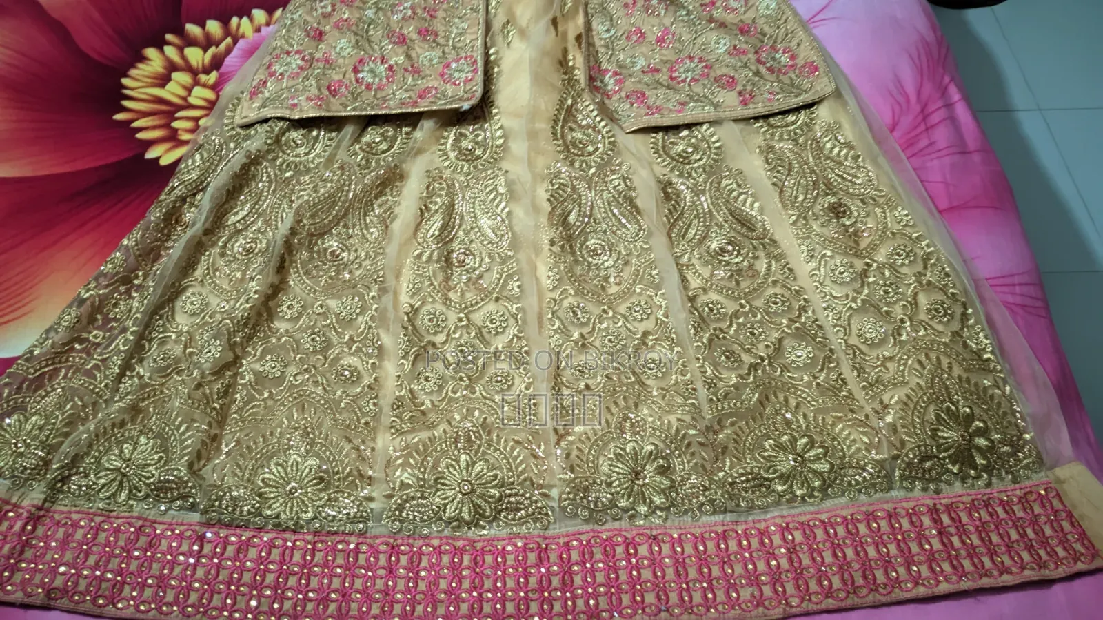 Women Party Gown 🎀 - Full Brand New Condition 🎀✨