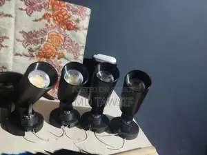 LED Track Lights for Sale Metal Body, New Condition (4 Pieces)