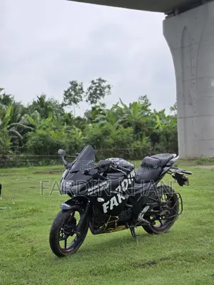সুজুকি জিক্সার এসএফ ২০২২ ব্ল্যাক