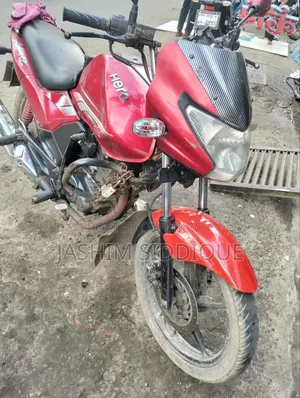 হিরো অ্যাচিভার ২০১৭ রেড