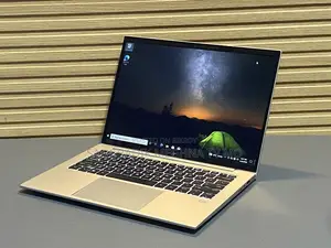 Laptop HP 3GB Intel SSD 256GB