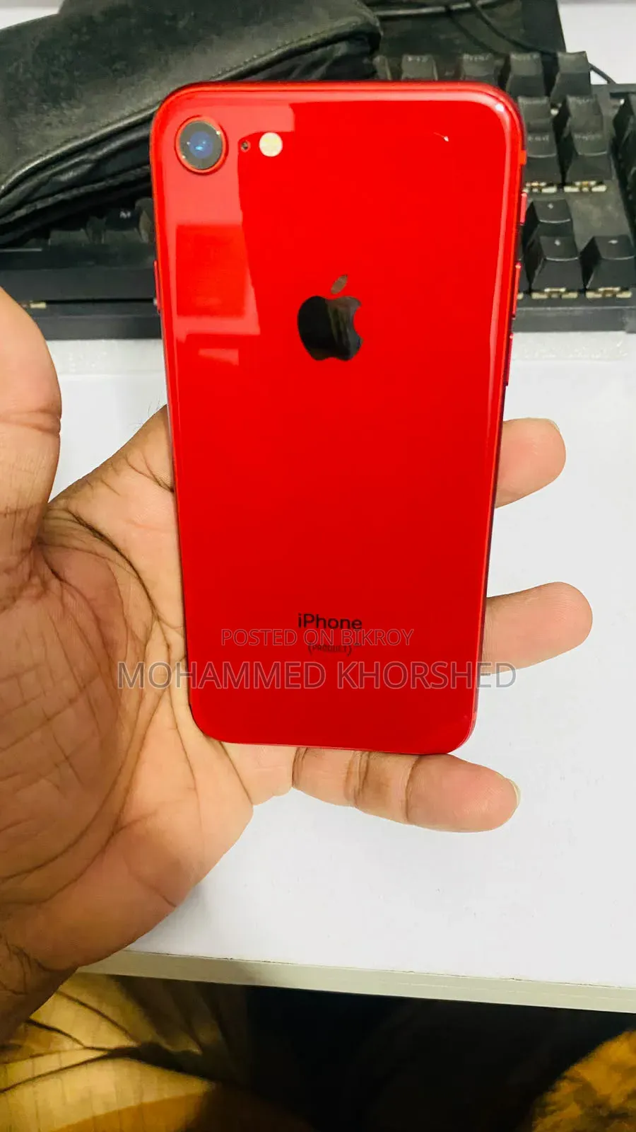 New Apple iPhone 8 64 GB Red