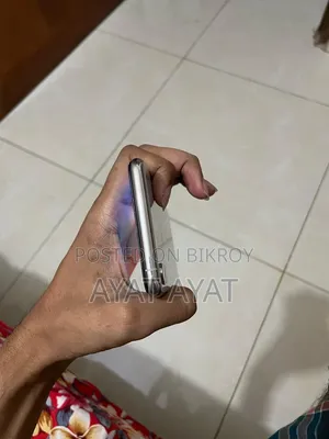 Apple iPhone XS Max 64 GB White