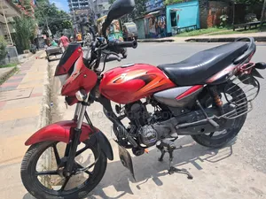 বাজাজ প্লাটিনা ১০০ ২০১২ লাল