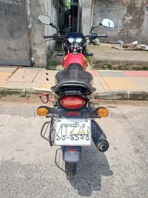 Bajaj Platina 100 2012 Red